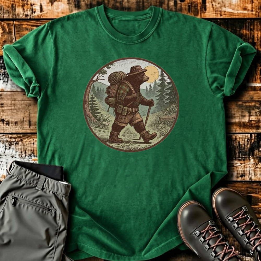 Unisex Vintage Hiking Bear Outdoor Adventure T-Shirt